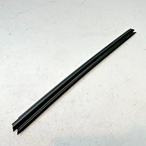 2010-2016 MERCEDES E350 REAR RIGHT PASSENGER WINDOW INNER WEATHERSTRIP SEAL OEM - Picture 1 of 15