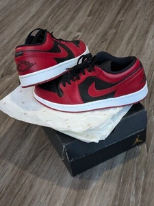 Nike Air Jordan 1 Low Gym Red Black White Reverse Bred Men's 8.5 Women's 10 2020 - Picture 1 of 24