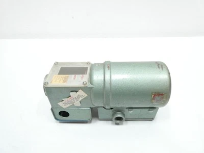 Actuador de válvula eléctrica con motor hidráulico Itt H01A252A171 120v-ac Foto 1 de 4
