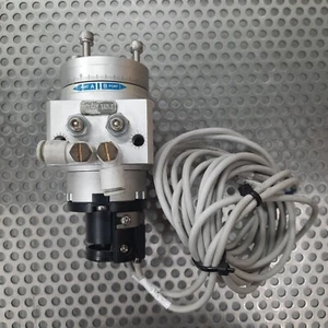 SMC MDSUB7-90D Rotary Cylinder Actuator with Table and Cables - Picture 1 of 3