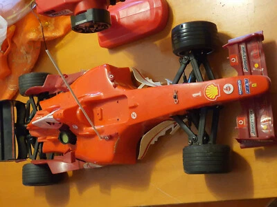 Ferrari F2004 radiocomandata scala 1:8 della De Agostini a scoppio kysho - Immagine 1 di 4