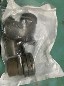 97-3108B24-5P Conector Circular MIL Especificación AB 16C 16#16 PIN PLUG Amphenol Industr - Imagen 1 de 2