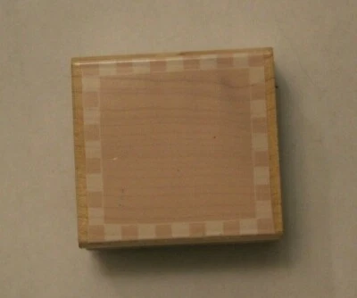 Sello cuadrado de goma con fondo de borde de tablero de ajedrez de Hero Arts E2331 Foto 1 de 4