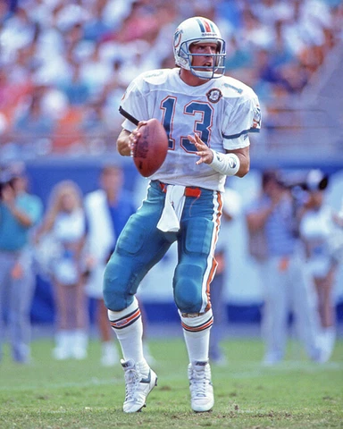 1990 Miami Dolphins DAN MARINO Glossy 8x10 Photo NFL Football Print Poster Cover