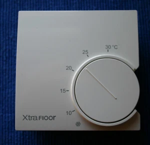 Xtra Floor XFR230 V Raumtemperaturregler Thermostat - Bild 1 von 4