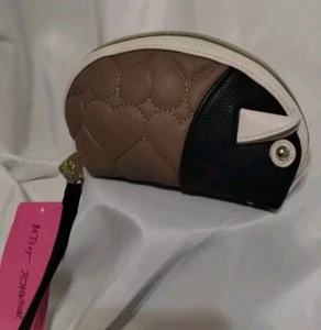 Betsey Johnson Pig Wristlet Clutch Handbag Makeup Case High Quality Vinyl - Picture 1 of 9