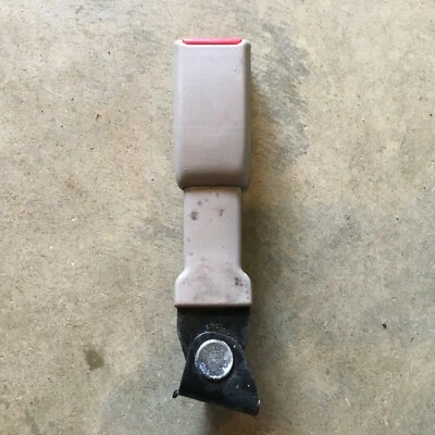 91 92 93 94 95 1994 ACURA LEGEND LADO DERECHO PASAJERO TRASERO CINTURÓN DE SEGURIDAD HEBILLA BRONCEADO Foto 1 de 4