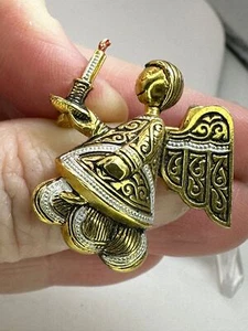 Angel Holding Candle Damascene SPAIN Vintage Toledo Gold Brooch Pin M-4975 - Picture 1 of 3