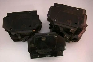 (6) GENERAL ELECTRIC Ge THQC1115 15 Amp 120/240 VAC 1 Pôle Disjoncteur THQC1 - Picture 1 of 7