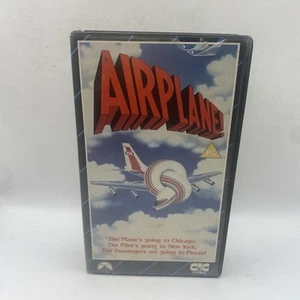 Airplane (1980) VHS/PAL - CIC Video Stripes - Picture 1 of 8