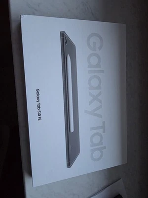 Samsung Galaxy Tab S10 FE Wi-Fi, 128 GB, 10,9 Zoll, Grau, NEU & OVP - Bild 1 von 3