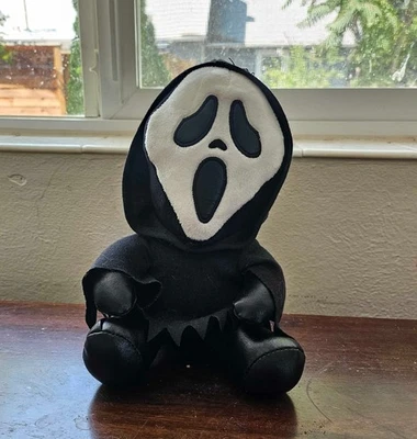 Kidrobot Scream Ghost Face 8 Inch Phunny Plush Used Without Tag - Image 1 of 2