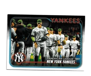 NEW YORK YANKEES Team Card AARON JUDGE 2024 Topps #301 Series 1 - Picture 1 of 2