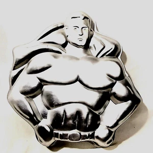 Vintage Wilton Superman Cake Pan Aluminum DC Comics Original 502-1212 Korea 1977 - Picture 1 of 12