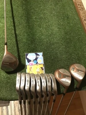 Square Two Ladies Agree Pro Design Full Set (D, 3W, 5W, 4-PW-SW) Steel Shafts - Image 1 of 4