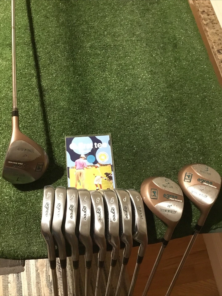 Square Two Ladies Agree Pro Design Full Set (D, 3W, 5W, 4-PW-SW) Steel Shafts - Image 1 of 4