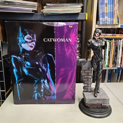 Catwoman Formato Premium Sideshow Batman Returns Michelle Pfeiffer - LEER Foto 1 de 4