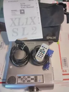 Mitsubishi XL1XU LCD Portable Projector 1100 Lumens HD 1080i - Picture 1 of 9