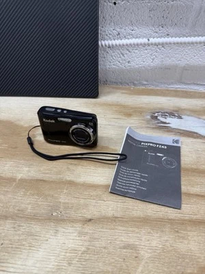 ORIGINAL KODAK PIXPRO FZ43 4X Optical Friendly Zoom Digital Camera - TESTED - Image 1 of 4