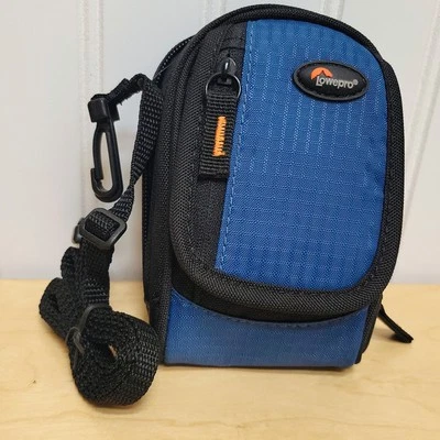 5x3 Small Camera Case With Shoulder Strap & Belt Loop Padded LOWEPRO RIDGE 30 - Image 1 of 4