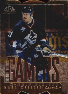 1997-98 Leaf Fractal Matrix Die Cuts #176 Mark Messier GM BX /400