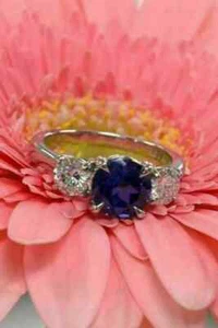 Anillo de compromiso de diamantes con zafiro natural de corte redondo de 2,47 quilates de oro blanco de 14 quilates tamaño completo - Imagen 1 de 3