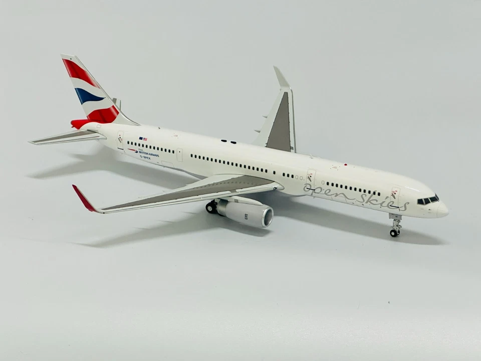British Airways / Boeing 757-200 / G-BPEK / B-757-BPEK / 1:200 Foto 1 de 4