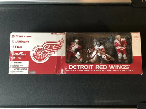 McFarlane 2003 Detroit Red Wings 3 pack boxed set (Yzerman, Joseph & Hull) rare Cover