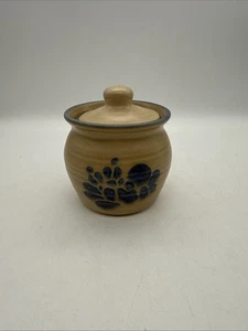 Vaso azucarero de gres Pfaltzgraff azul tostado ARTE POPULAR con tapa vintage EE. UU. - Imagen 1 de 3
