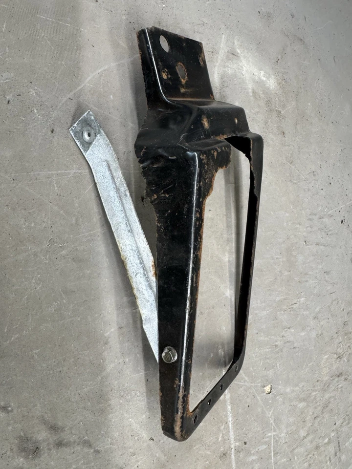 1982-1992 Chevy Camaro Pontiac Firebird Trans Am Dash Brace Relay Panel Bracket - Image 1 of 4