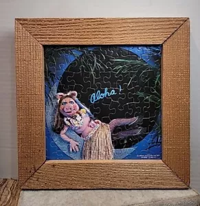 Springbok Muppets Puzzle Miss Piggy Aloha Hawaiian 70 Piece Framed Picture 1977 - Picture 1 of 4