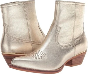 Stivali cowboy DKNY donna Lukas nuovi con scatola platino taglia 8 - Foto 1 di 10