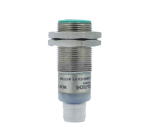 1pc P+F Pepperl + Fuchs UB300-18GM40-E4-V1 Ultrasonic Proximity Sensor - Picture 1 of 5
