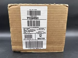 BRAND NEW FACTORY SEALED Master Box Of 12 NFL GameDay 2004 PS1 - Picture 1 of 6