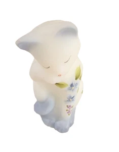 Fenton Blue Burmese Handbemalt Stilisiert Katze Leckt Pfote M. Young 100 Jahre - Bild 1 von 6
