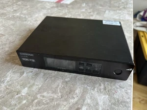 Shure QLXD4 H50 534-598 MHz OHNE NETZTEIL ODER ANTENNEN - Bild 1 von 1