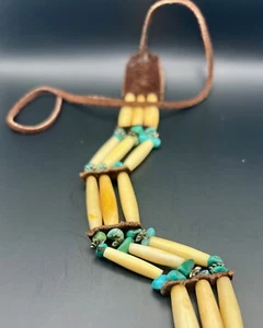 Gargantilla de cuero turquesa y hueso de búfalo navajo vintage - Imagen 1 de 7