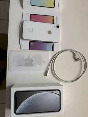 iPhone  - Bild 1 von 4