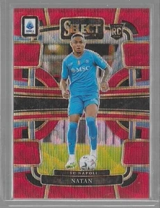 2023-24 Panini Select Serie A Natan Red Wave Prizm #/49 - Bild 1 von 2