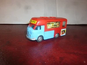 CODE 3 Chipperfields Circus Karrier Buchungsbüro Van - Bild 1 von 3