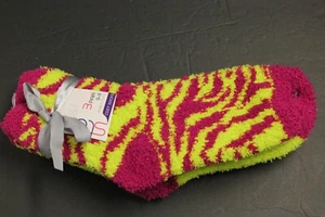 3 pair FASHION FUZZY SOFT  socks 9-11 SHOE 4 TO 9 Crew  VERY soft  CASUAL 5 - Picture 1 of 3