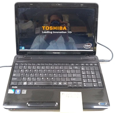 Satélite Toshiba L655-S5096 PSK2CU-01Q018 15,75" Pent Win7 LEER FUNCIONA PoR C151 Foto 1 de 4