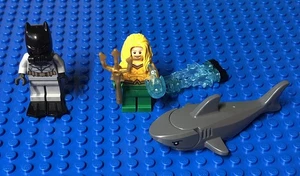 LEGO DC SUPERHEROES Minifigures. Scuba Batman, Aquaman and Shark (from 76116) - Picture 1 of 6