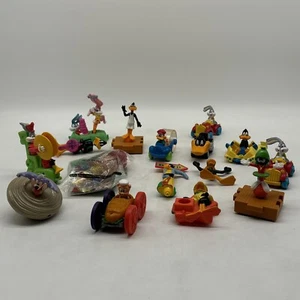 Looney Tunes Large Fast Food / Miscellaneous Toy Lot!  - Picture 1 of 11