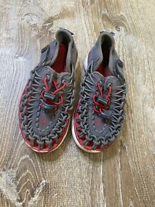 Keen Uneek Red Gray Boys Girls Hiking Water Sandal Shoes Size 10 