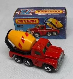 MATCHBOX LESNEY SUPERFAST MB19 RED PETERBILT CEMENT TRUCK NOS VINTAGE 1976 - Picture 1 of 5