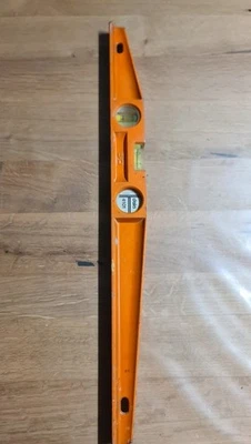 Niveau à bulle de précision réf 4101 marque Dela 50, - Photo 1/4