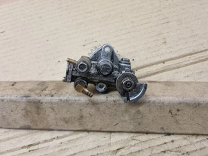 KAWASAKI KMX KMX125 OIL PUMP AND OIL PUMP DRIVE SHAFT - Picture 1 of 5