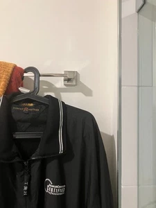 Daimler Chrysler black golf Tommy Hilfiger full  zip up jacket  Men's adult  XL - Picture 1 of 3