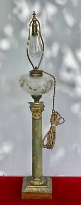 Très Grande Lampe Colonne Corinthienne Bronze réservoir à dorure. environ 90 cm - Photo 1/4